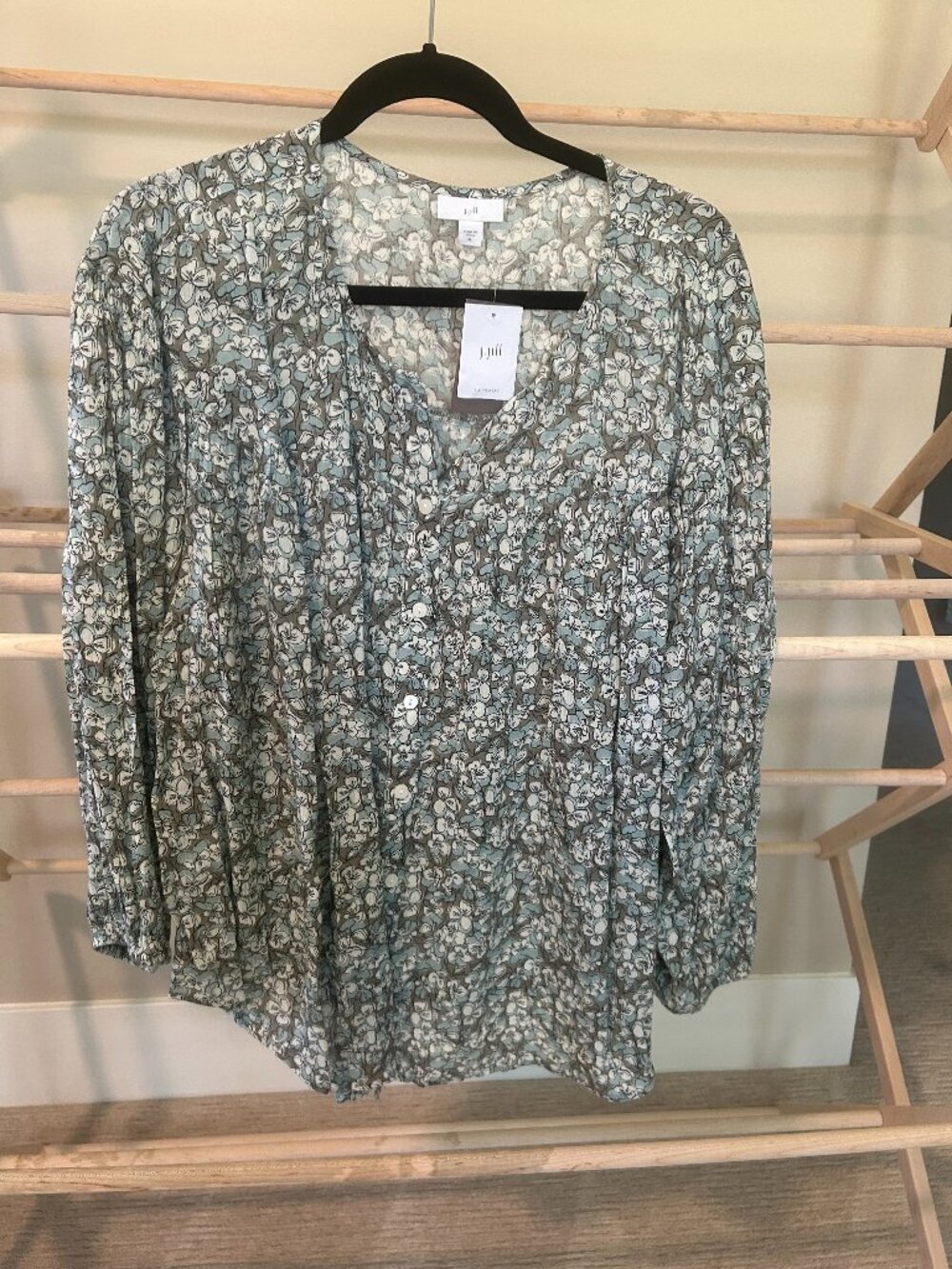 NWT J. Jill Sage Blue Floral Long Sleeve Split Neck Blouse XL ($89)